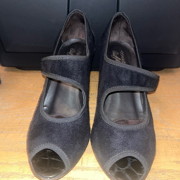 Donald J. Pliner Slip On Shoes Black Suede Open Toe Heels Size 7.5 M - Picture 3 of 10